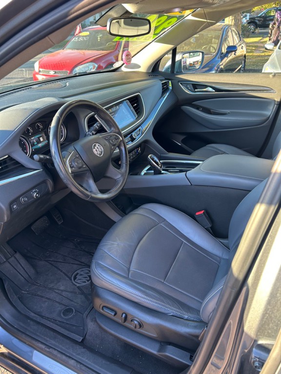 2018 Buick Enclave Image 9