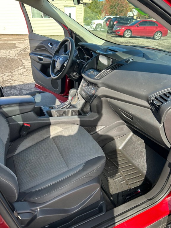 2017 Ford Escape Image 11