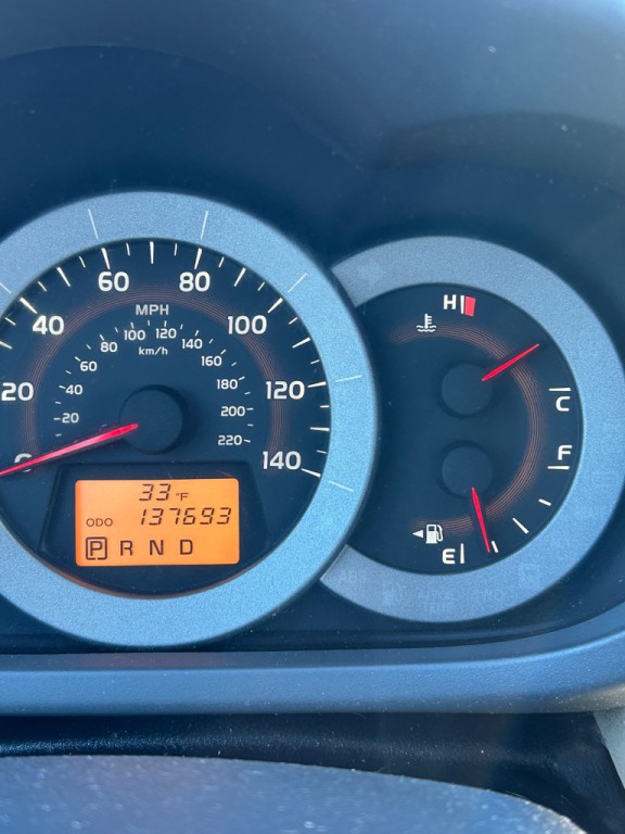 2011 Toyota Rav4 Image 17