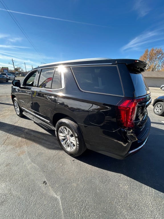 2021 GMC Yukon Image 4