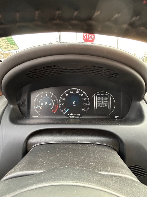 2016 Jaguar XJ Image 15