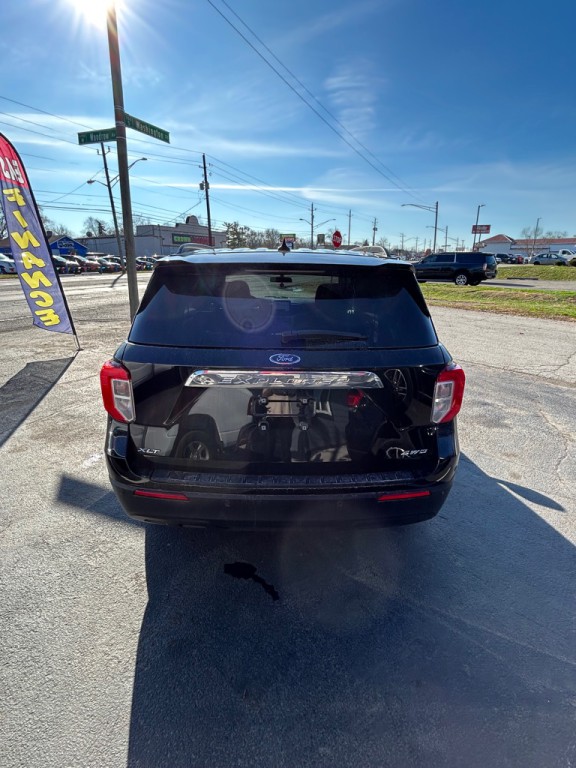 2021 Ford Explorer Image 5