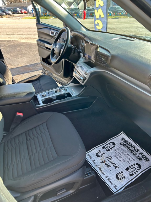 2021 Ford Explorer Image 11