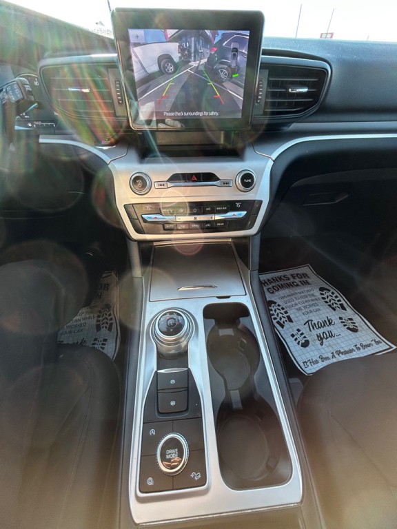 2021 Ford Explorer Image 20