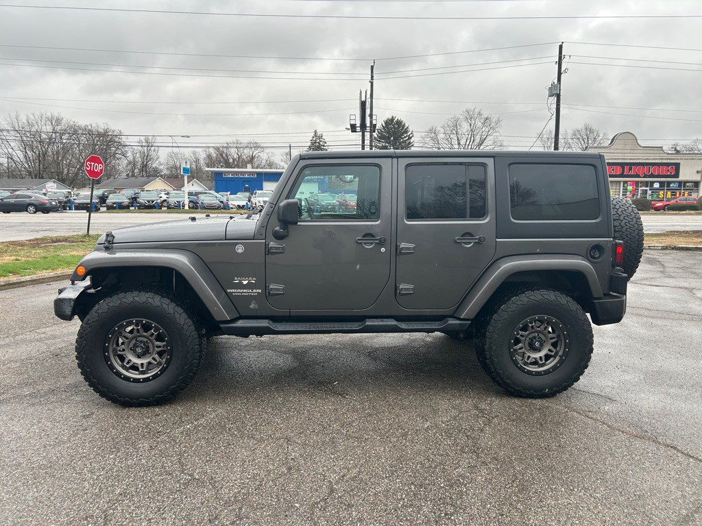 2017 Jeep Wrangler Unlimited Image 3