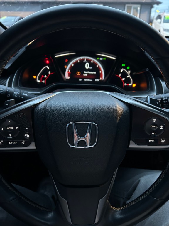 2017 Honda Civic Image 16