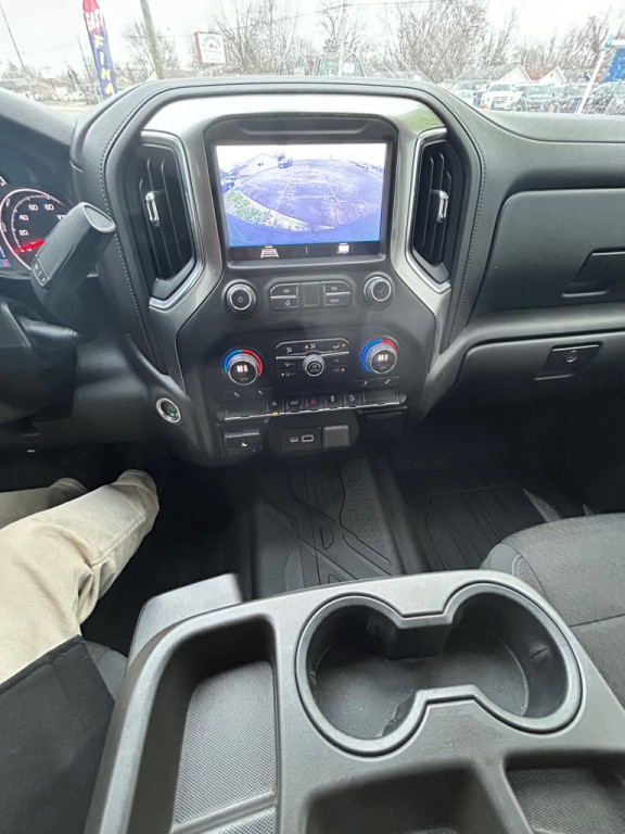 2019 Chevrolet Silverado 1500 Image 18