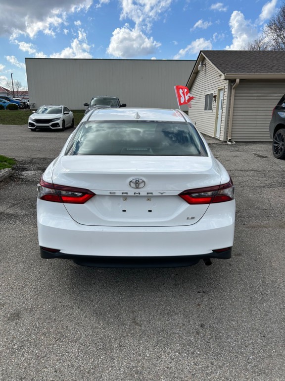 2024 Toyota Camry Image 6