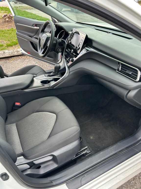 2024 Toyota Camry Image 12