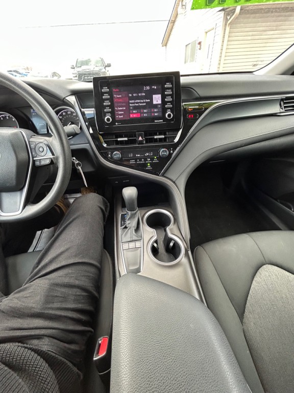 2024 Toyota Camry Image 20