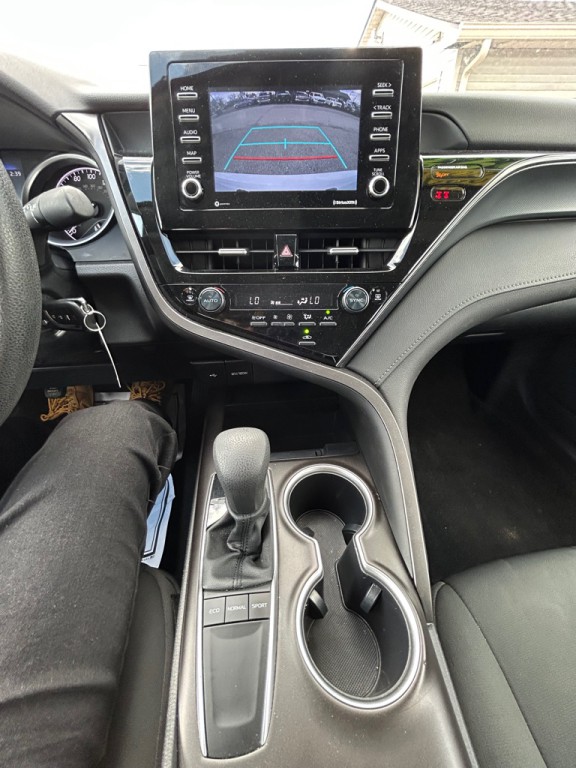 2024 Toyota Camry Image 21