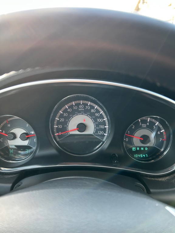 2012 Chrysler 200 Image 17