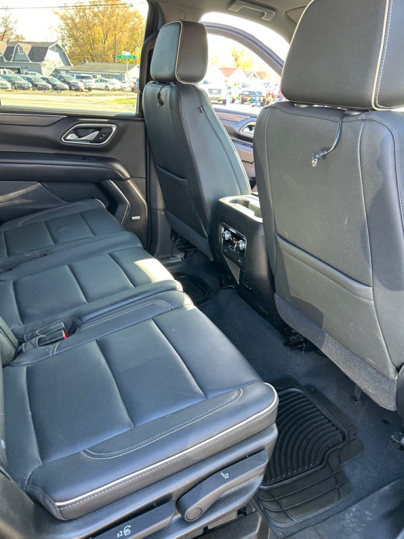 2021 GMC Yukon Image 12