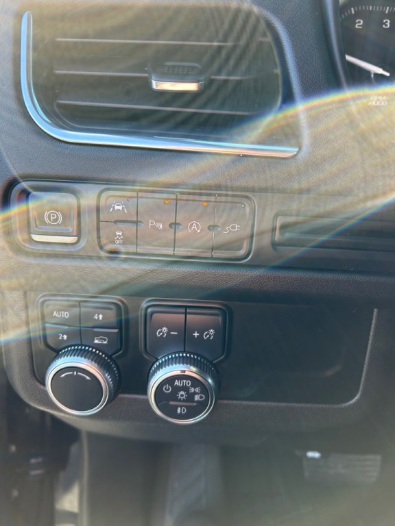 2021 GMC Yukon Image 19