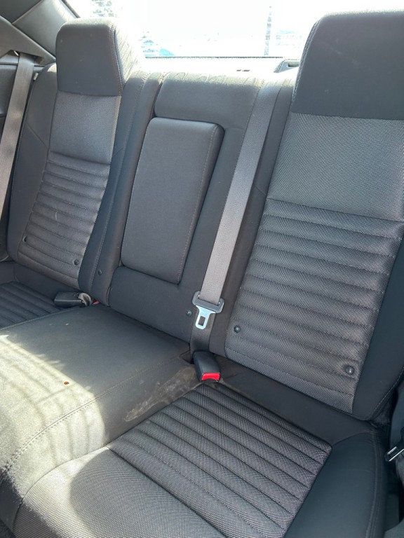 2014 Dodge Challenger Image 10