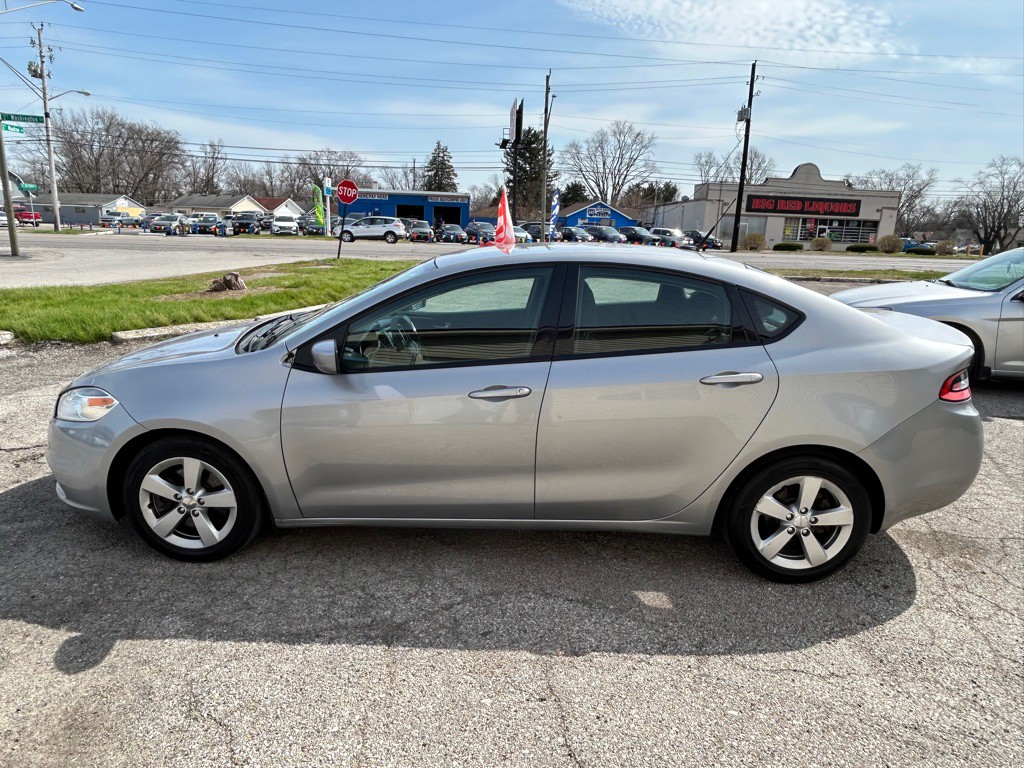 2015 Dodge Dart Image 3