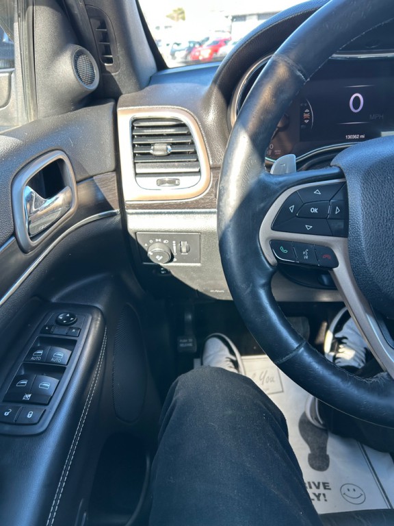 2015 Jeep Grand Cherokee Image 17