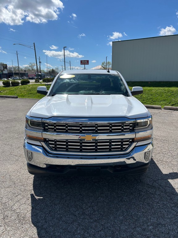 2017 Chevrolet Silverado 1500 Image 1