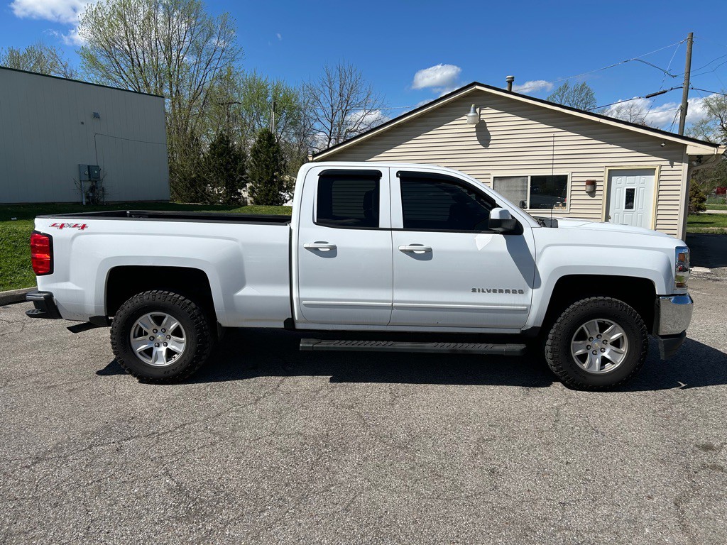 2017 Chevrolet Silverado 1500 Image 7