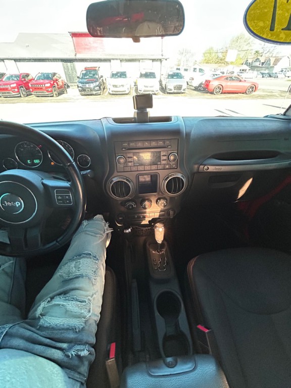 2017 Jeep Wrangler Unlimited Image 19