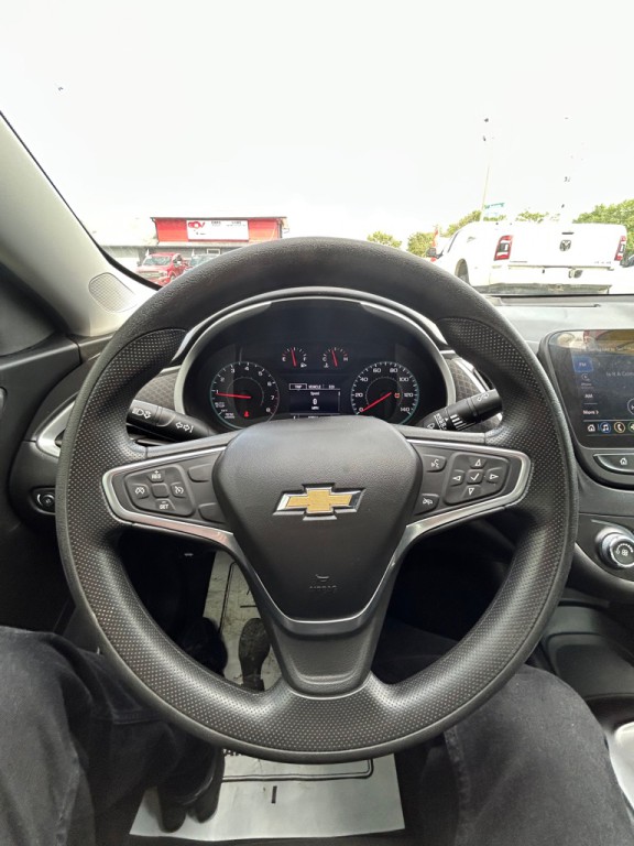 2022 Chevrolet Malibu Image 15