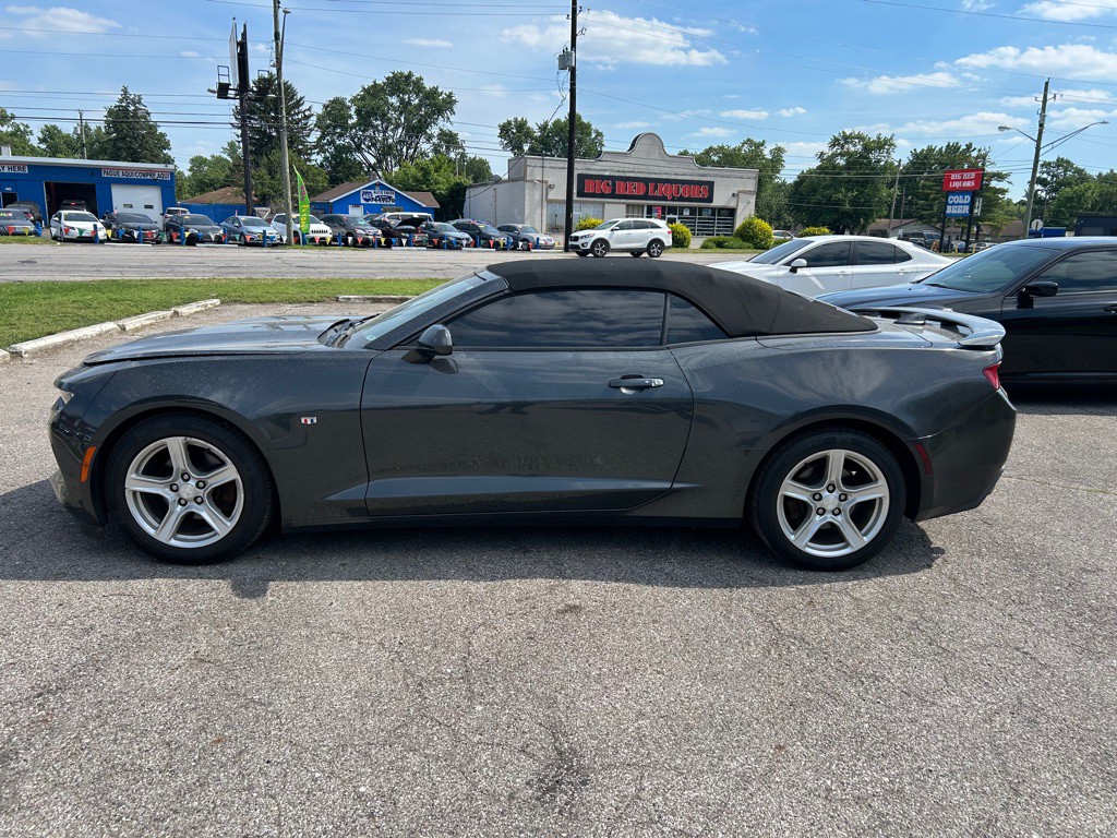 2018 Chevrolet Camaro Image 3