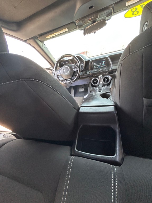 2018 Chevrolet Camaro Image 13