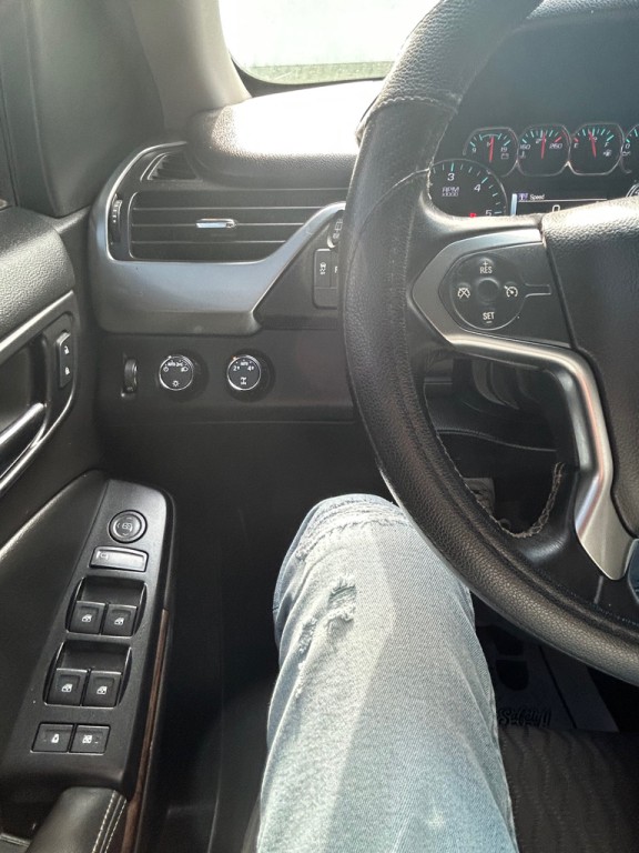 2016 Chevrolet Tahoe Image 17