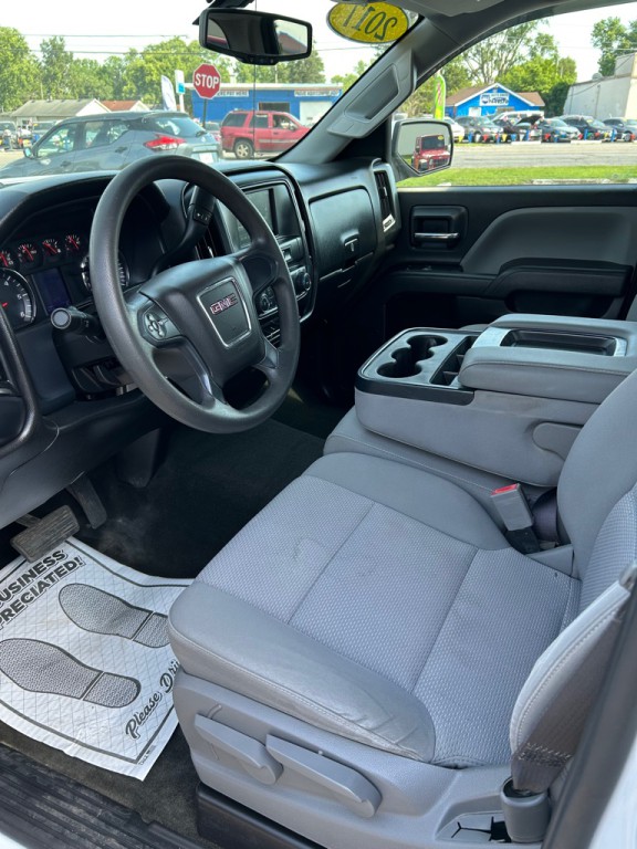 2017 GMC Sierra Image 9