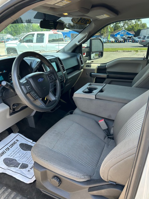 2015 Ford F-150 Image 9