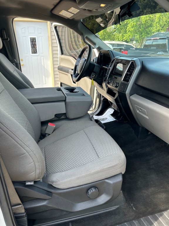 2015 Ford F-150 Image 11