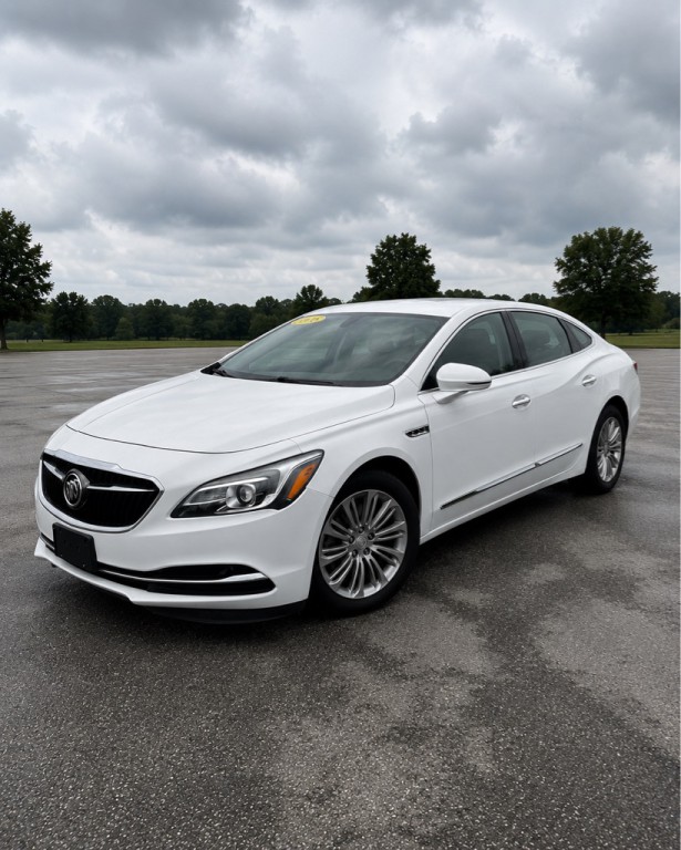 2018 Buick Lacrosse Image 4