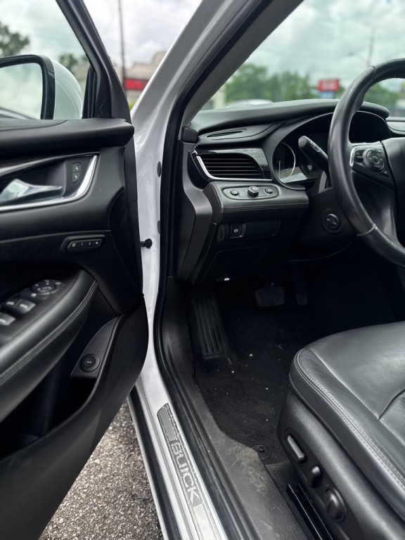 2018 Buick Lacrosse Image 8