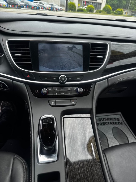 2018 Buick Lacrosse Image 10
