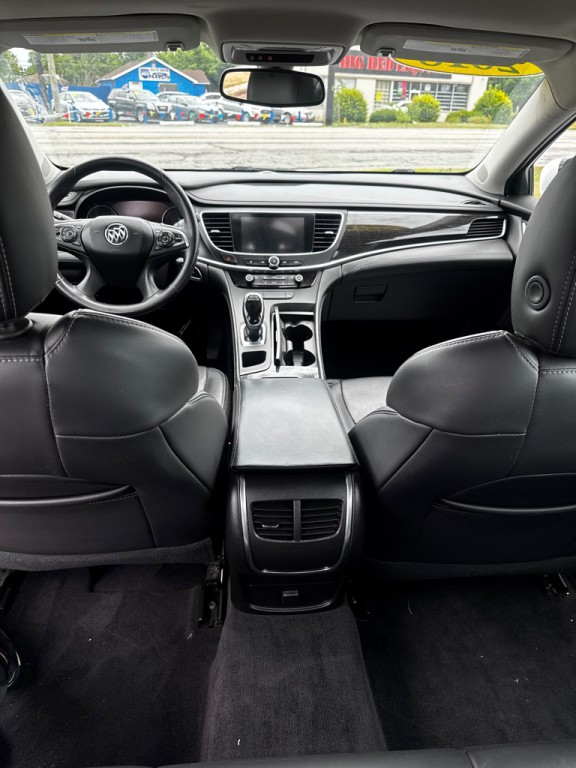 2018 Buick Lacrosse Image 11