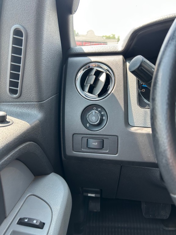 2014 Ford F-150 Image 16