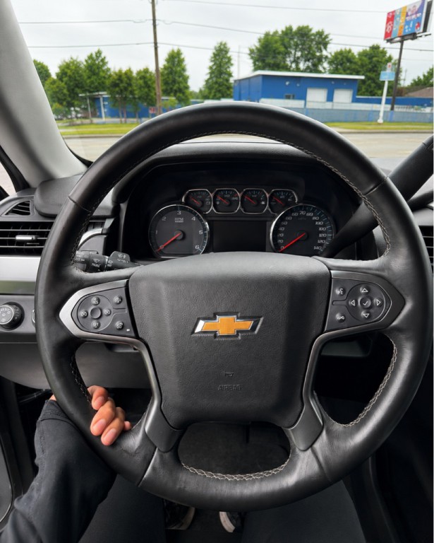2018 Chevrolet Suburban Image 6