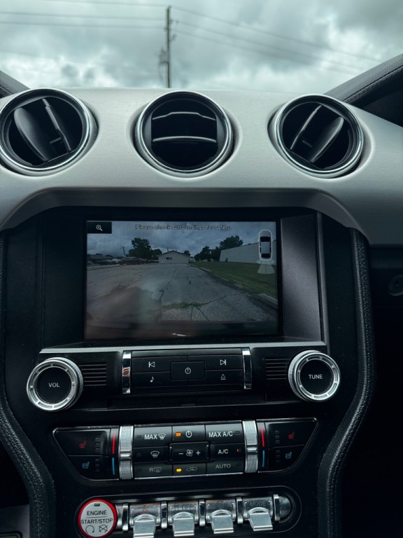 2015 Ford Mustang Image 12