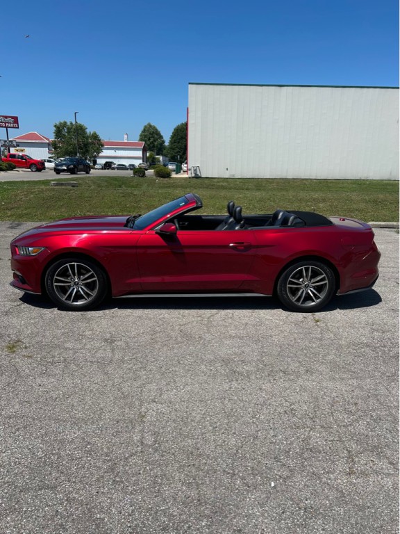 2015 Ford Mustang Image 3