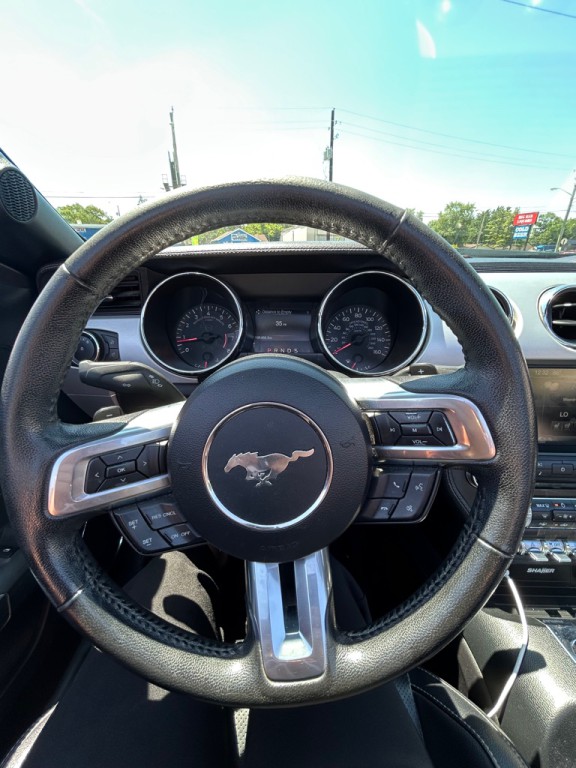 2015 Ford Mustang Image 11