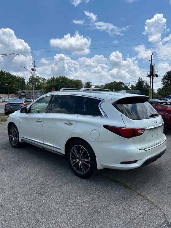 2017 INFINITI QX60 Image 3