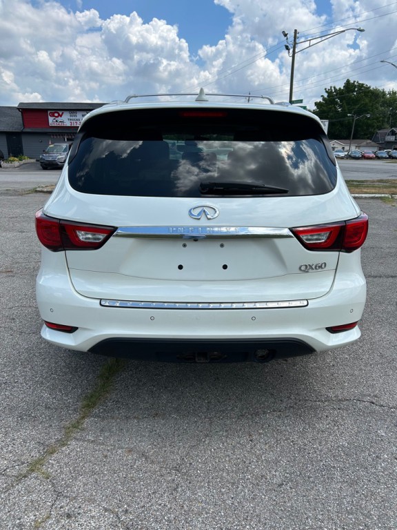 2017 INFINITI QX60 Image 4
