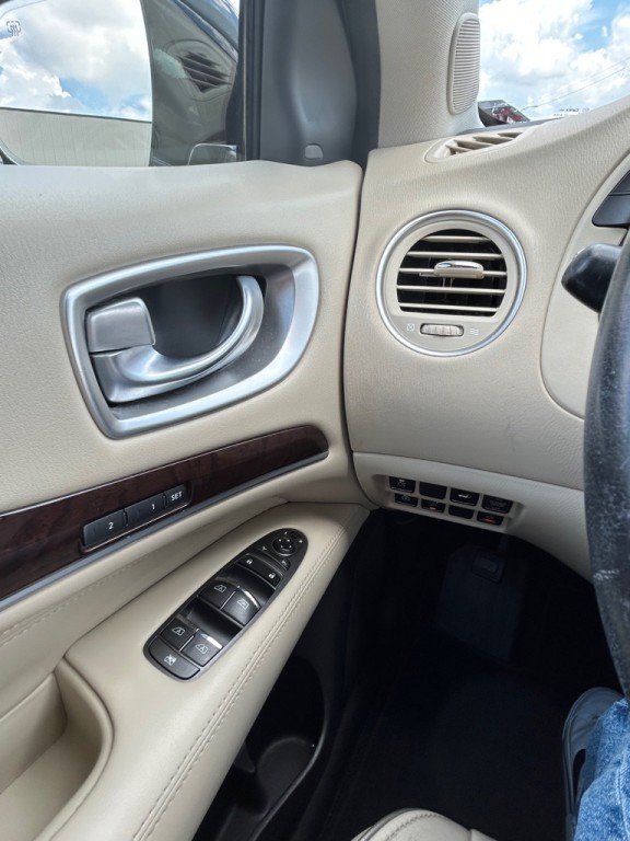 2017 INFINITI QX60 Image 13