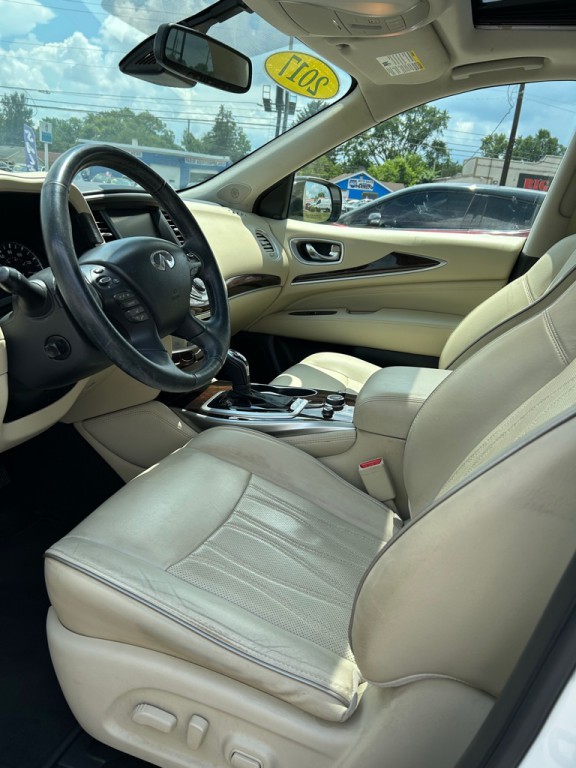 2017 INFINITI QX60 Image 16