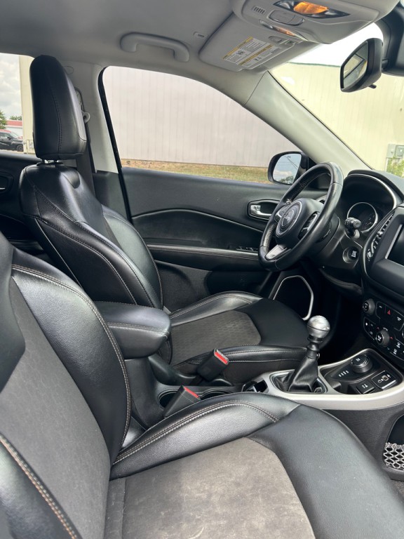 2019 Jeep Compass Image 18