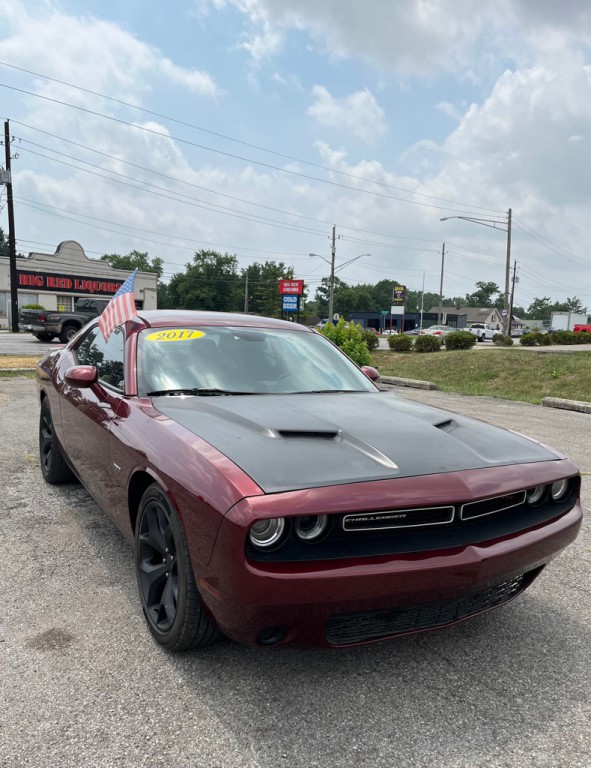 2017 Dodge Challenger Image 3
