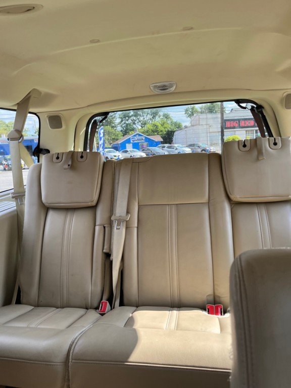 2017 Lincoln Navigator Image 17