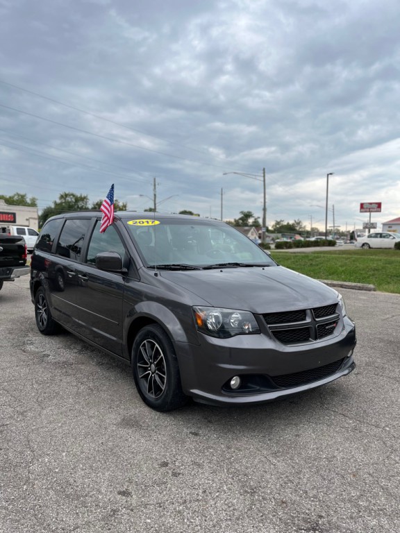 2017 Dodge Grand Caravan Image 3