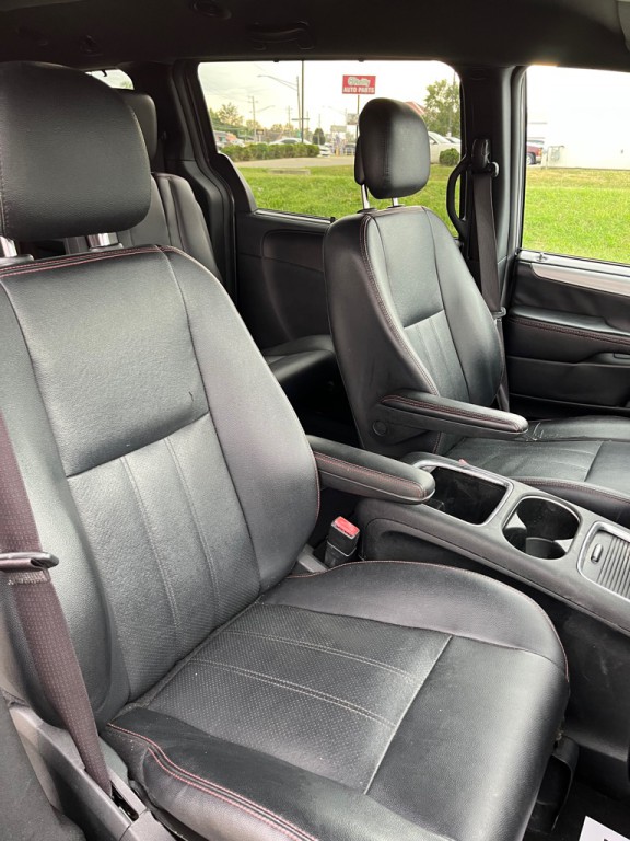 2017 Dodge Grand Caravan Image 17