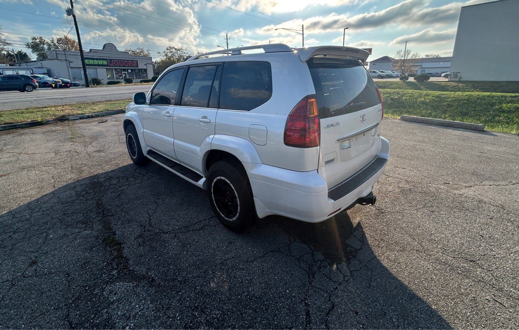 2005 Lexus GX Image 5